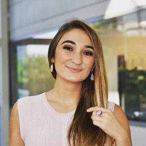 Meet your Posher, Natalia